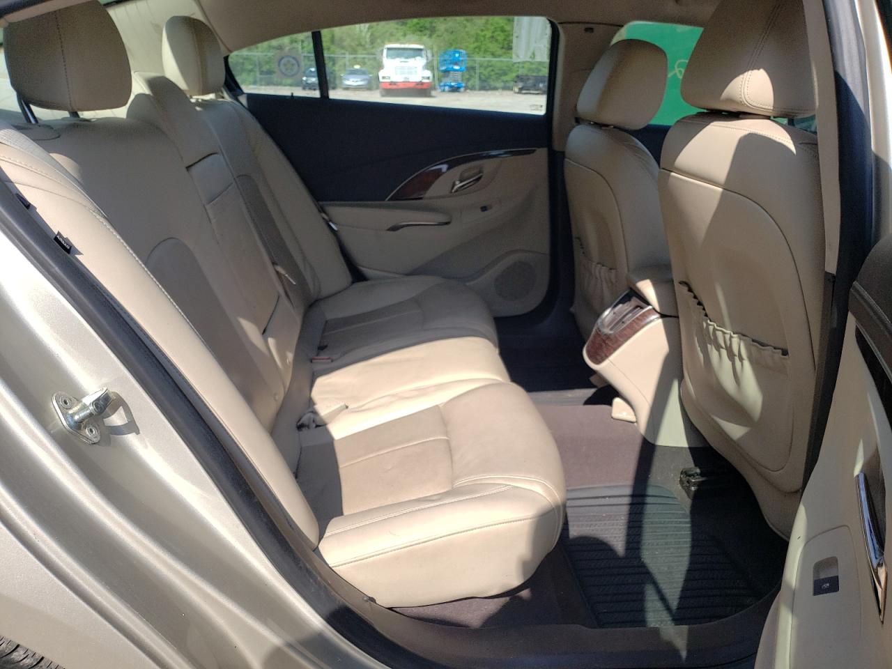Photo 6 from auction – 2015 BUICK LACROSSE P with VIN 1G4GD5G3XFF122799