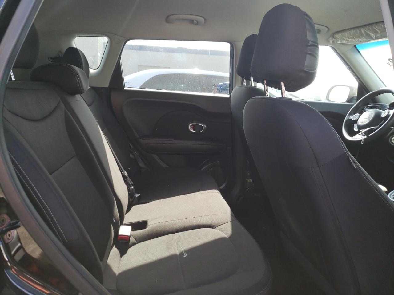 Photo 6 from auction – 2018 KIA SOUL with VIN KNDJN2A20J7903517