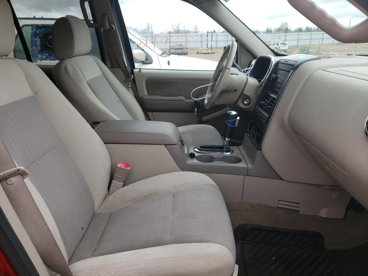 Photo 5 from auction – 2007 FORD EXPLORER X with VIN 1FMEU73E57UB20448
