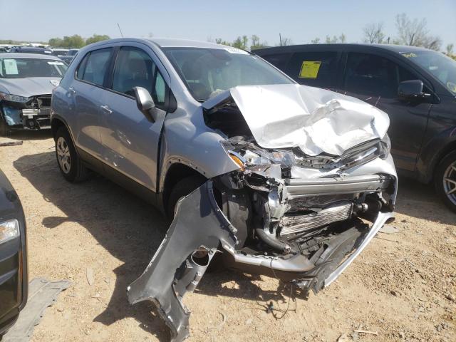 CHEVROLET TRAX LS 2019 with VIN 3GNCJKSB5KL184594 - Photo from auction