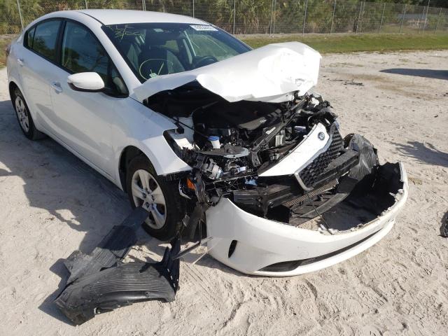 KIA FORTE LX 2018 with VIN 3KPFL4A71JE212905 - Photo from auction