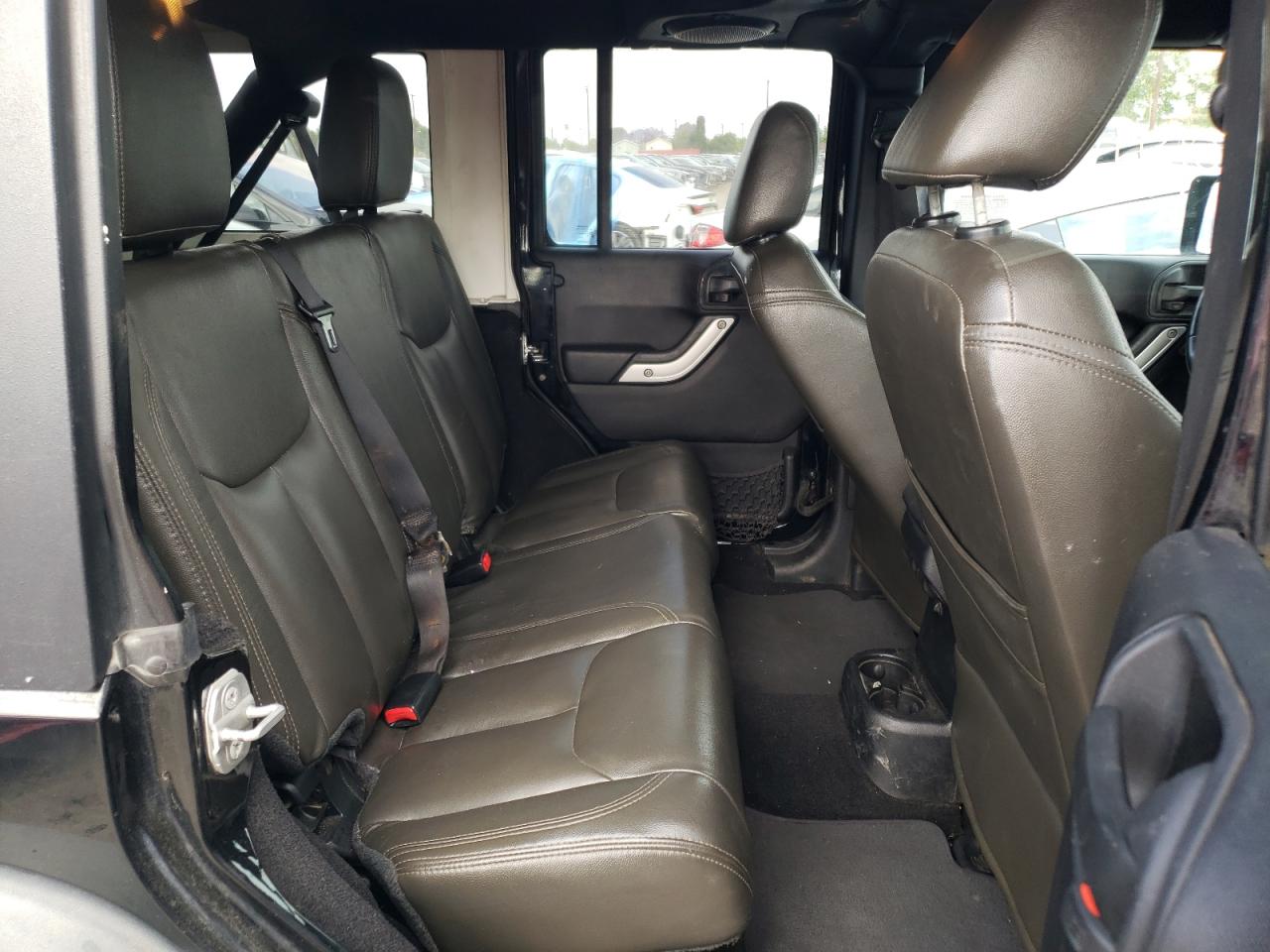 Photo 6 from auction – 2014 JEEP WRANGLER U with VIN 1C4HJWFG3EL151282