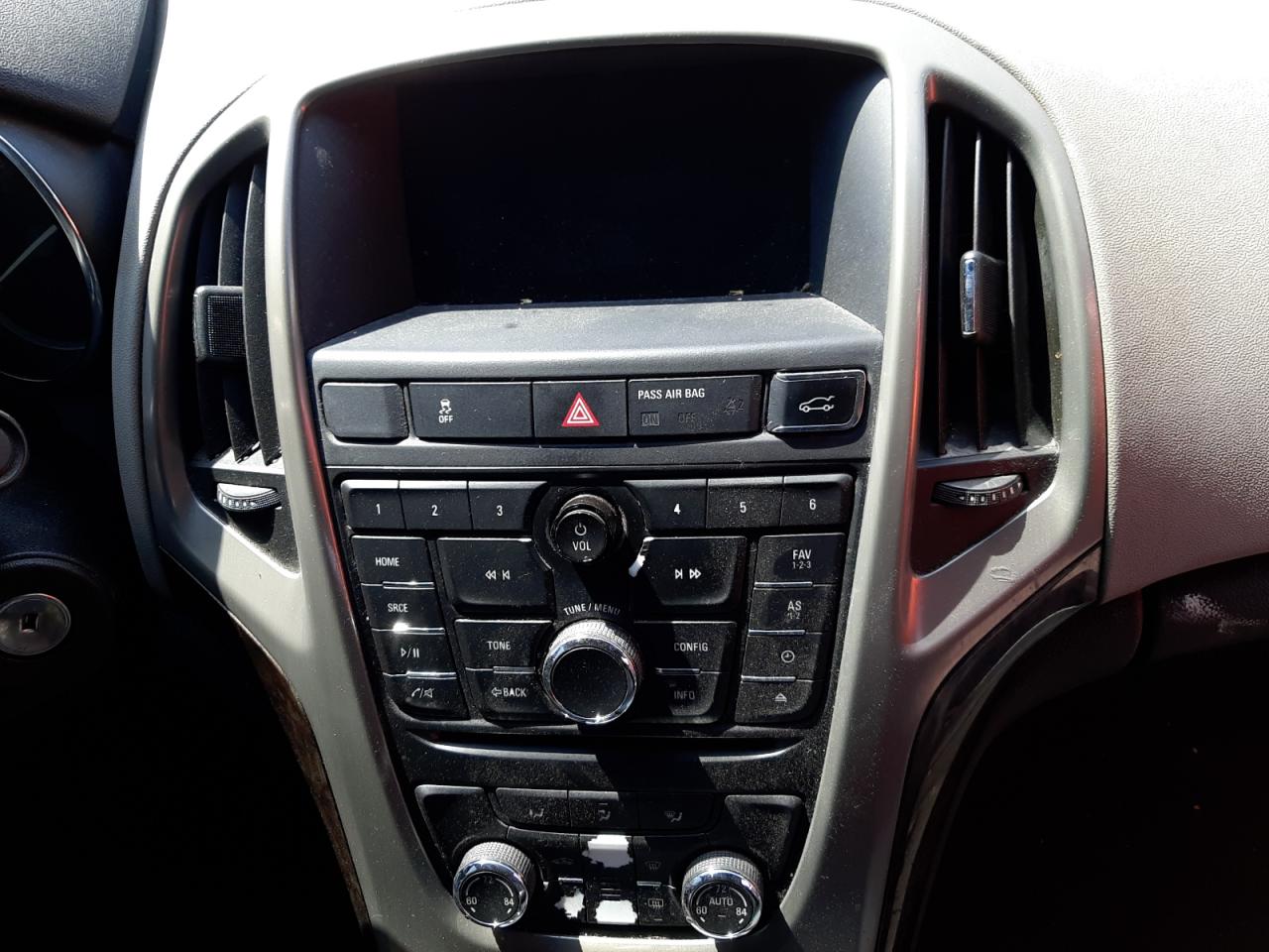 Photo 9 from auction – 2012 BUICK VERANO CON with VIN 1G4PR5SK6C4226181