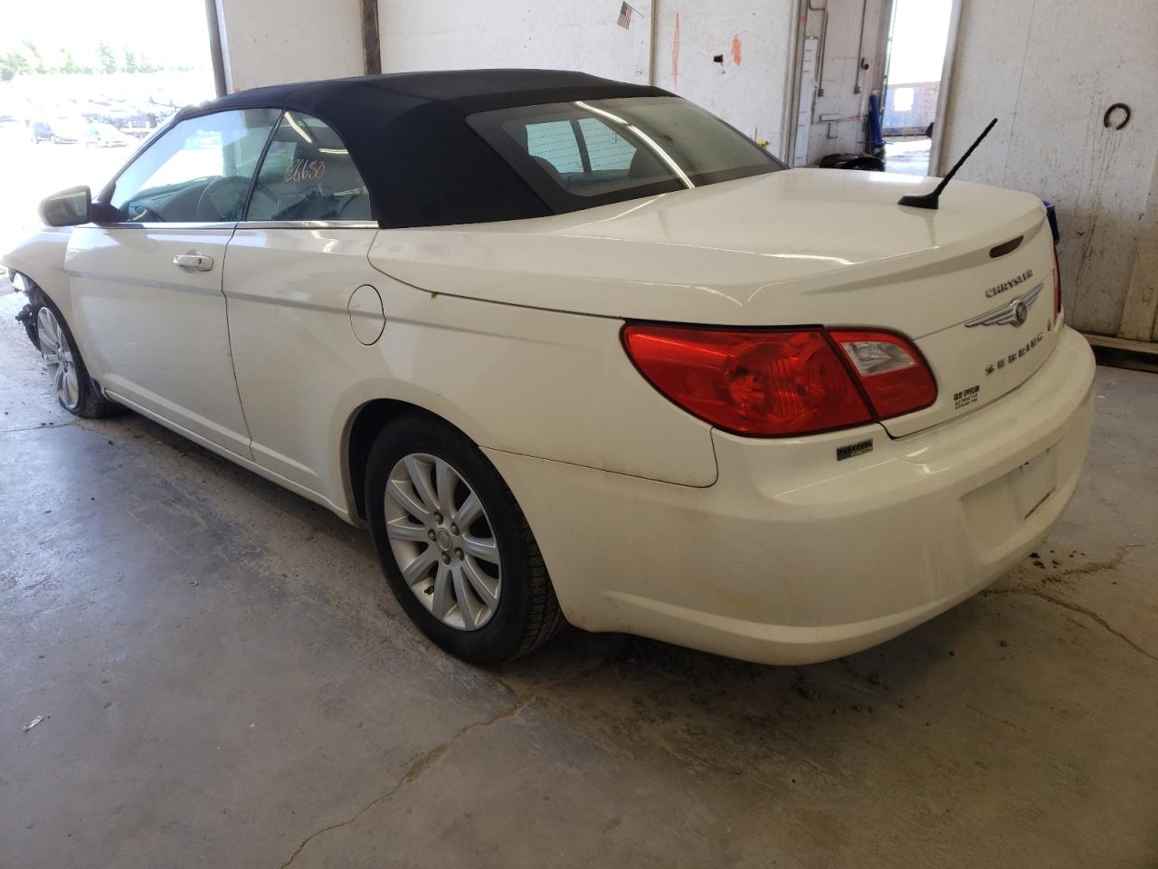 Photo 3 from auction – 2010 CHRYSLER SEBRING TO with VIN 1C3BC5EDXAN148187