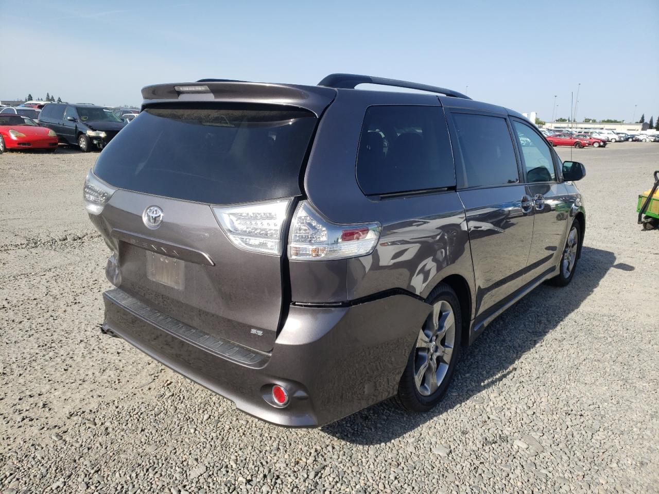 Photo 4 from auction – 2011 TOYOTA SIENNA SPO with VIN 5TDXK3DC6BS041232