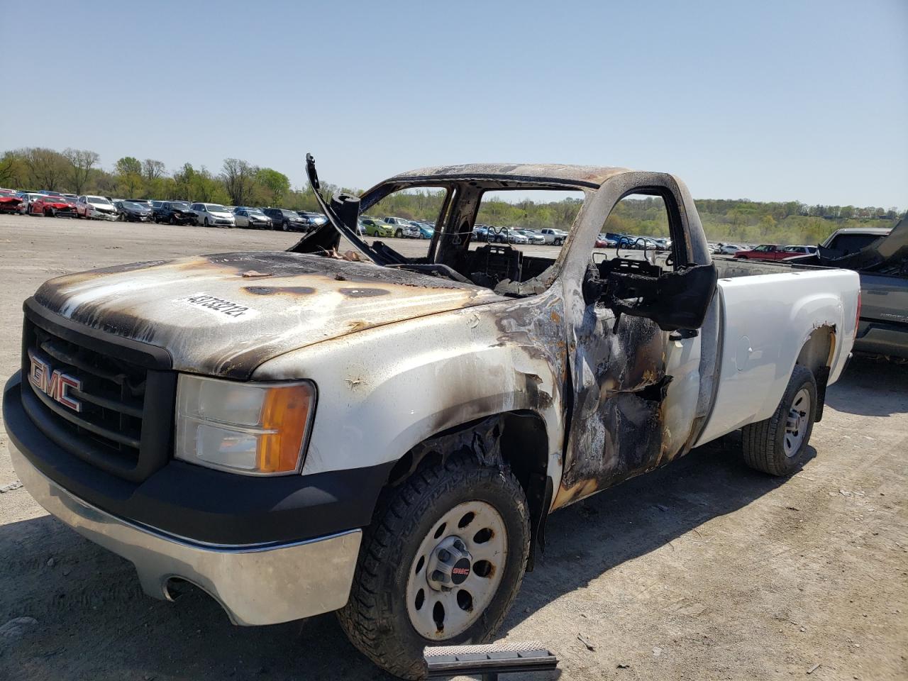 Photo 2 from auction – 2008 GMC SIERRA C15 with VIN 1GTEC14X98Z234414