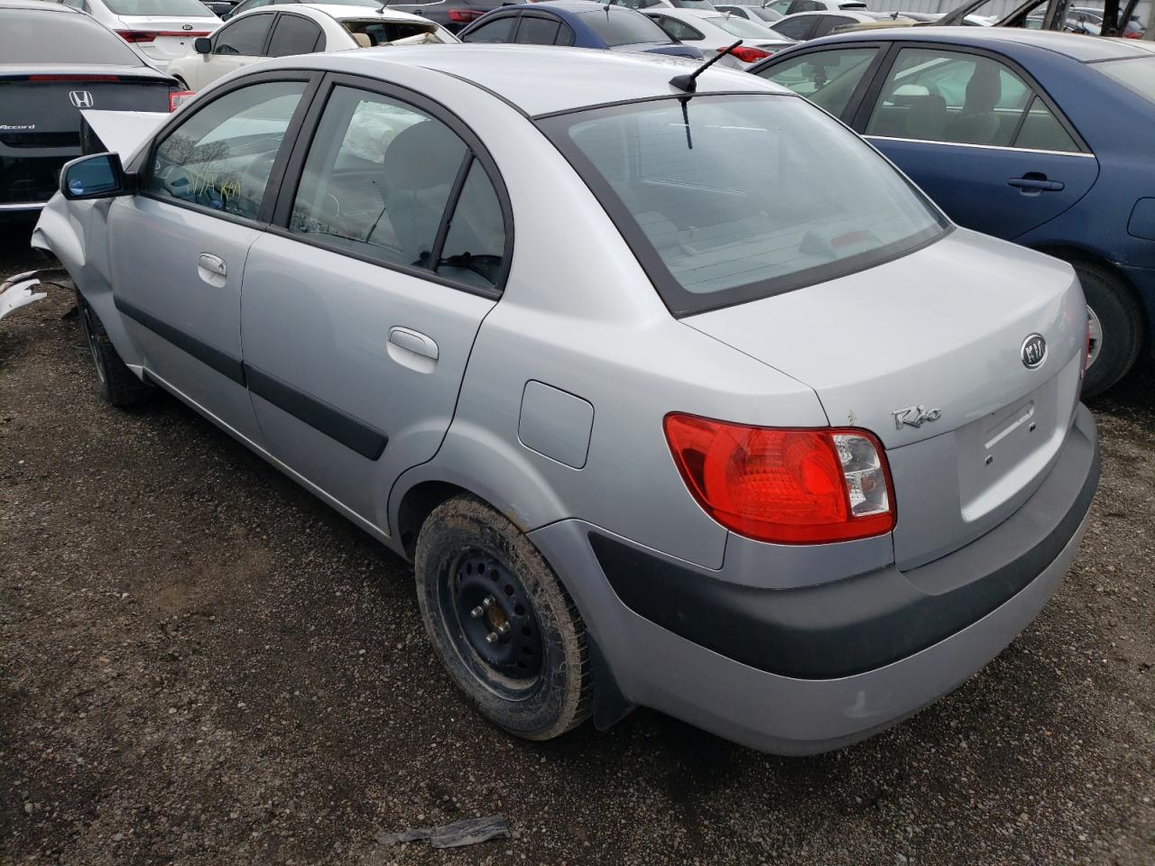 Photo 3 from auction – 2008 KIA RIO BASE with VIN KNADE123686326374