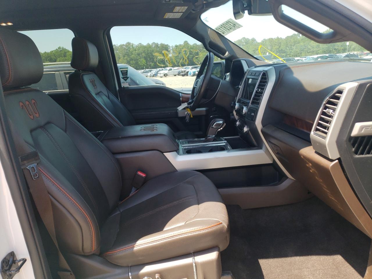 Photo 5 from auction – 2017 FORD F150 SUPER with VIN 1FTEW1EG1HFC11216
