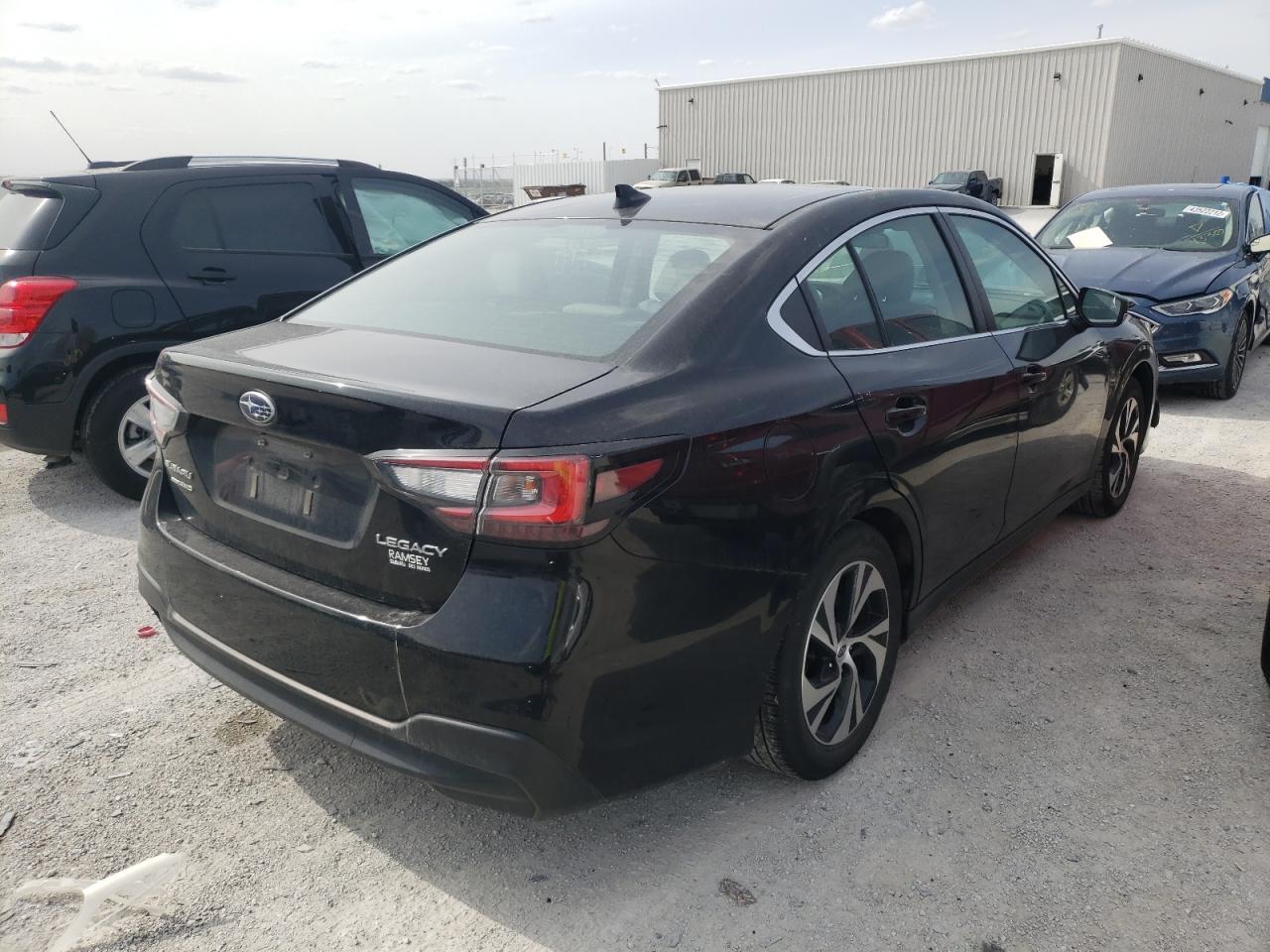 Photo 4 from auction – 2021 SUBARU LEGACY with VIN 4S3BWAB63M3008922