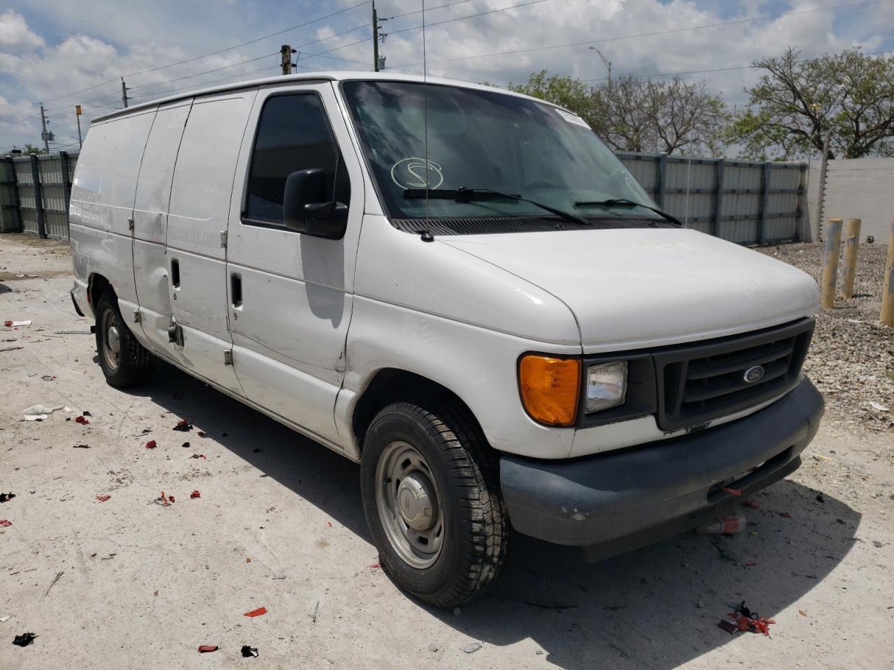 FORD ECONOLINE 2005 with VIN 1FTRE14W65HB17622 - Photo from auction