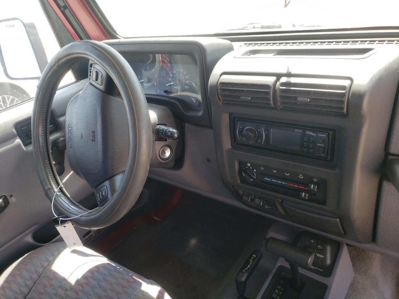 Photo 9 from auction – 1998 JEEP WRANGLER / with VIN 1J4FY19S6WP799600