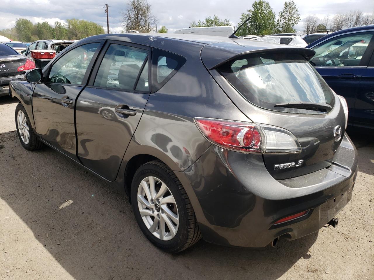 Photo 3 from auction – 2013 MAZDA 3 I with VIN JM1BL1LP5D1811808