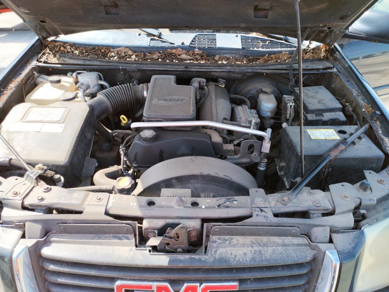 Photo 7 from auction – 2005 GMC ENVOY XL with VIN 1GKET16S056123205