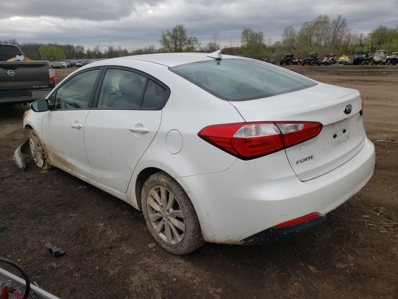 Photo 3 from auction – 2016 KIA FORTE LX with VIN KNAFX4A61G5563813