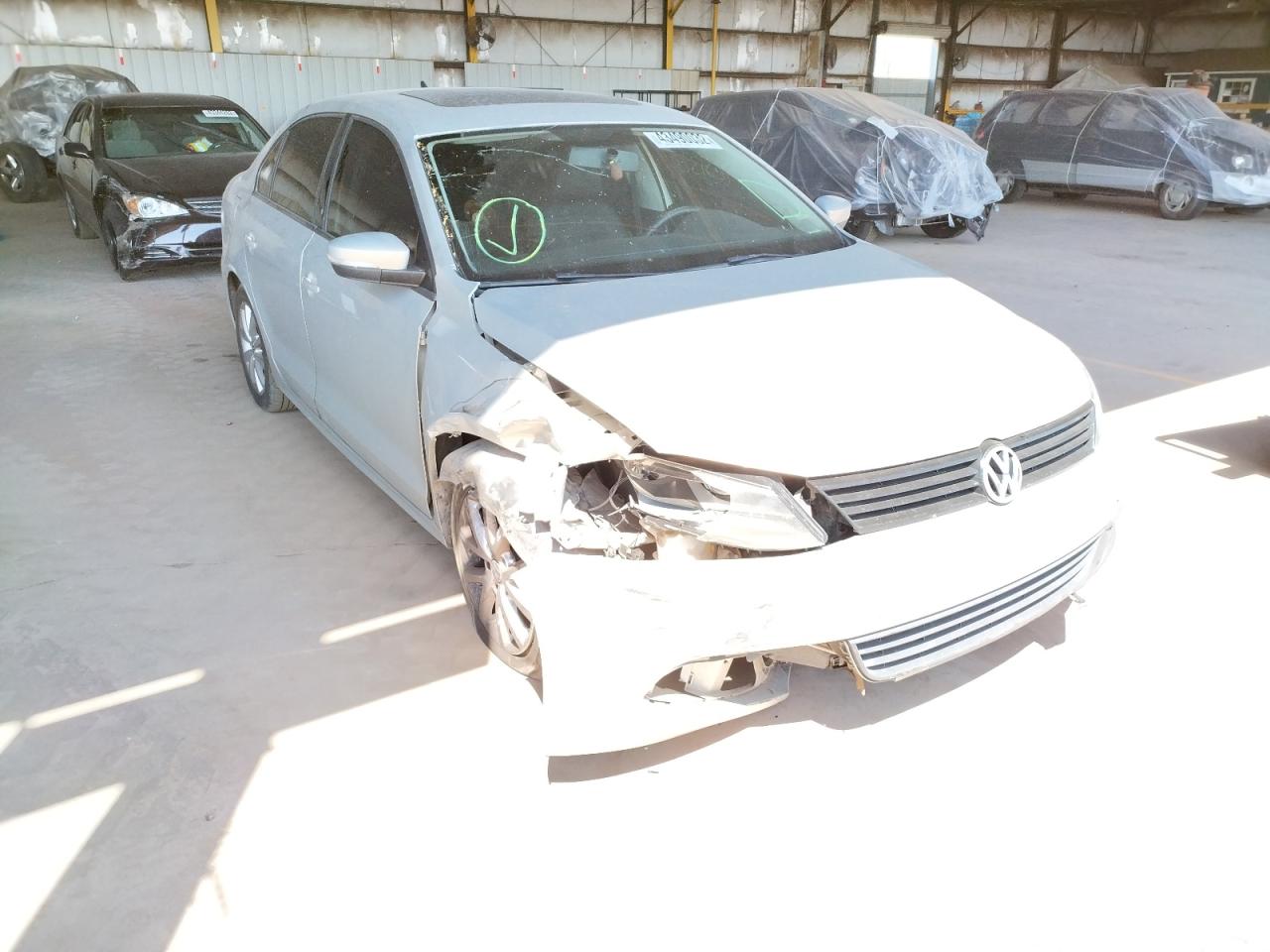 Photo 1 from auction – 2011 VOLKSWAGEN JETTA SE with VIN 3VWDZ7AJ0BM330127