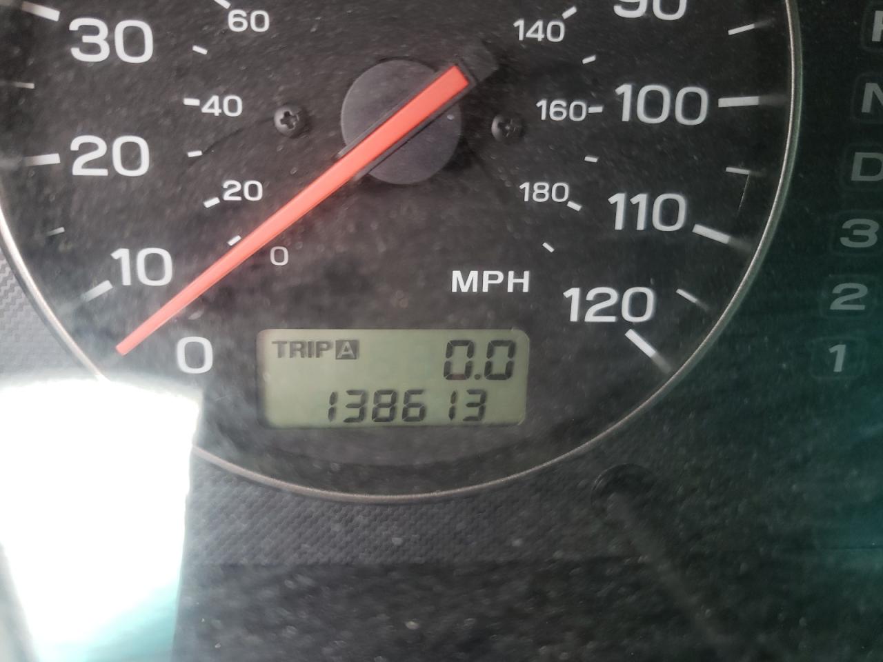 Photo 8 from auction – 2003 SUBARU LEGACY OUT with VIN 4S3BH686137614337