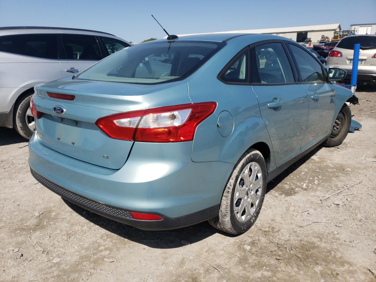 Photo 4 from auction – 2012 FORD FOCUS SE with VIN 1FAHP3F21CL352649