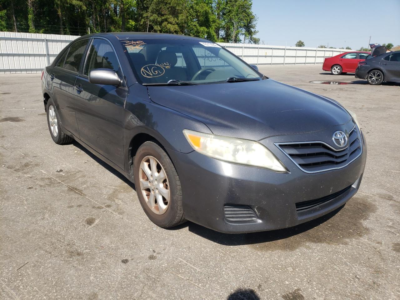 TOYOTA CAMRY 2011 with VIN 4T1BF3EK6BU671537 - Photo from auction