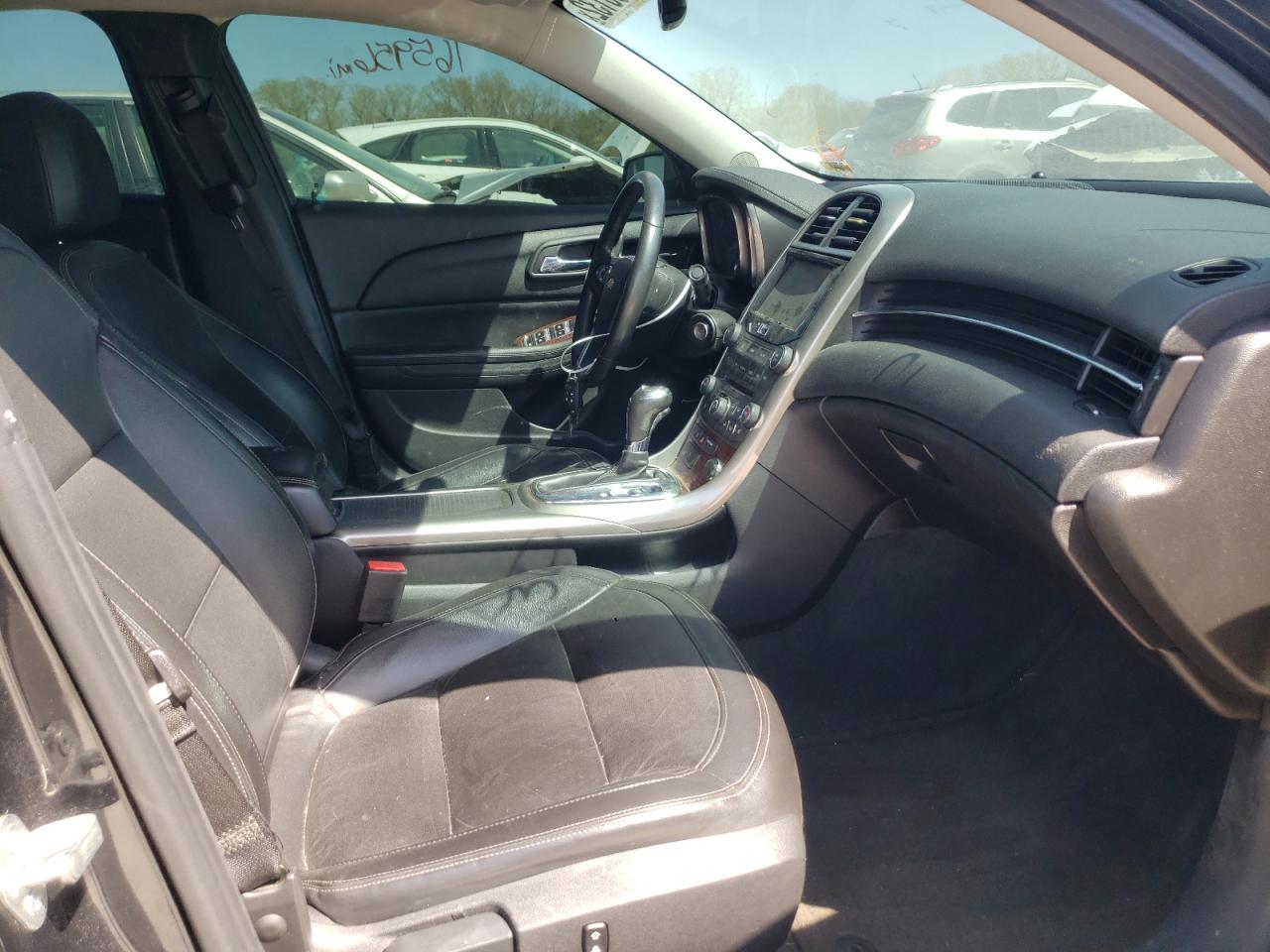 Photo 5 from auction – 2013 CHEVROLET MALIBU 2LT with VIN 1G11F5SR9DF167173