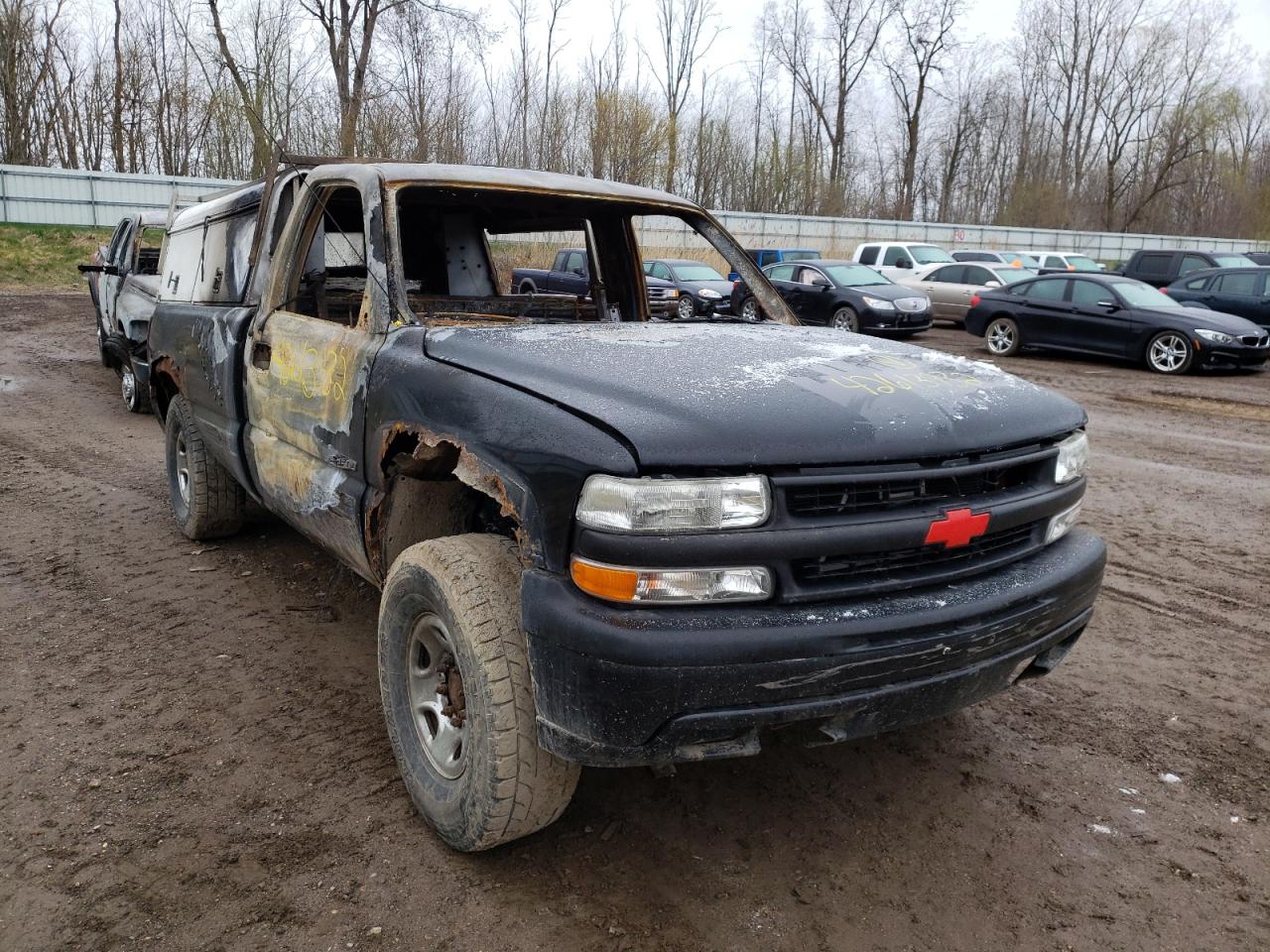 CHEVROLET 2500 1999 with VIN 1GCGK24U2XE240889 - Photo from auction