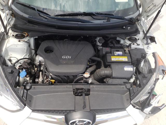صورة رقم 7 من المزاد - 2016 HYUNDAI VELOSTER مع VIN KMHTC6AD5GU279355