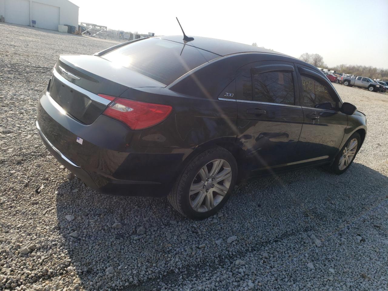 Photo 4 from auction – 2013 CHRYSLER 200 LX with VIN 1C3CCBAB2DN704715