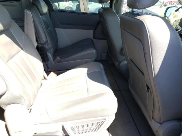 Photo 6 from auction – 2008 CHRYSLER TOWN & COU with VIN 2A8HR54P58R767950