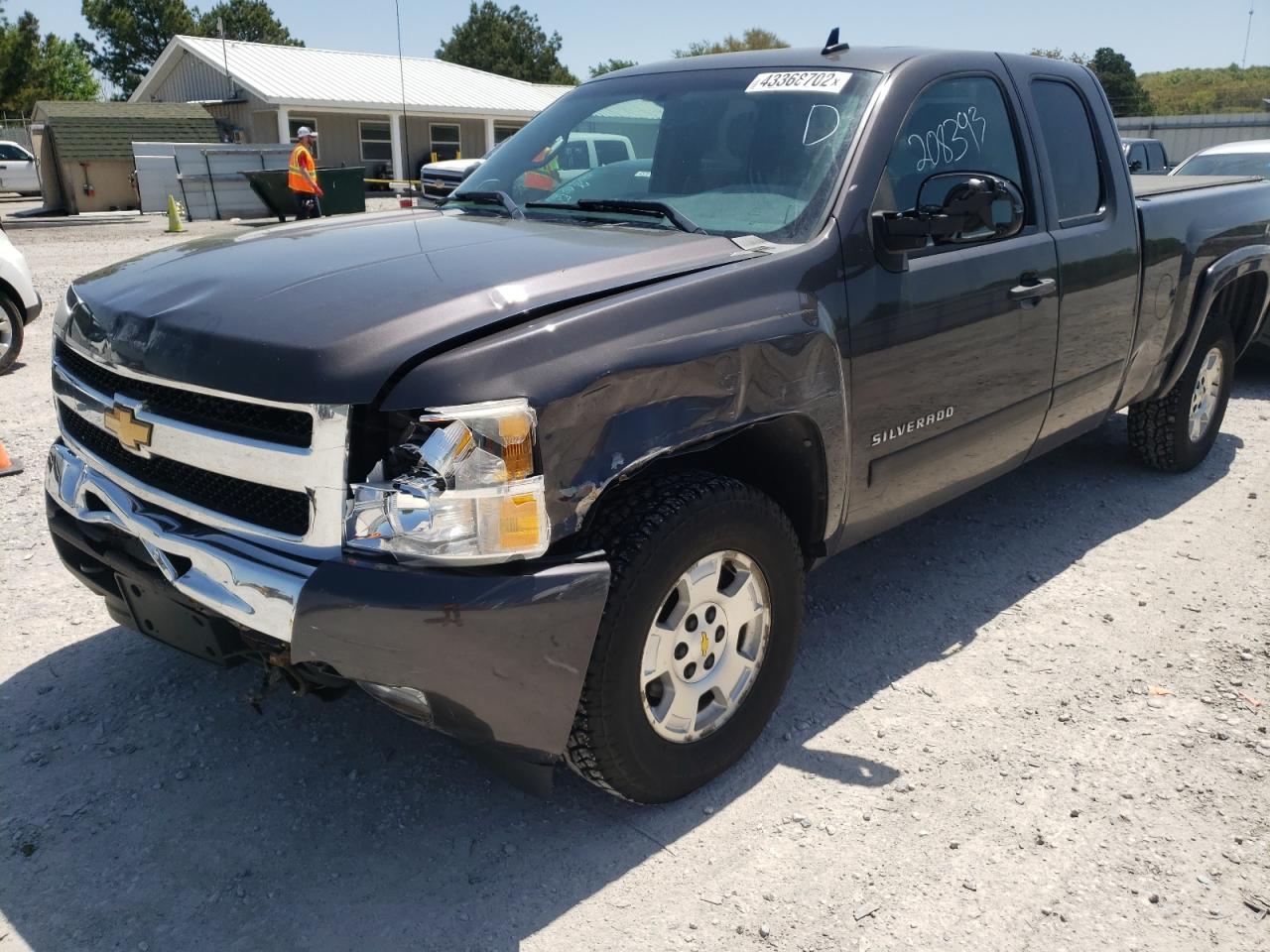 Zdjęcie 2 z aukcji – 2011 CHEVROLET SILVERADO z VIN 1GCRKSE37BZ239995