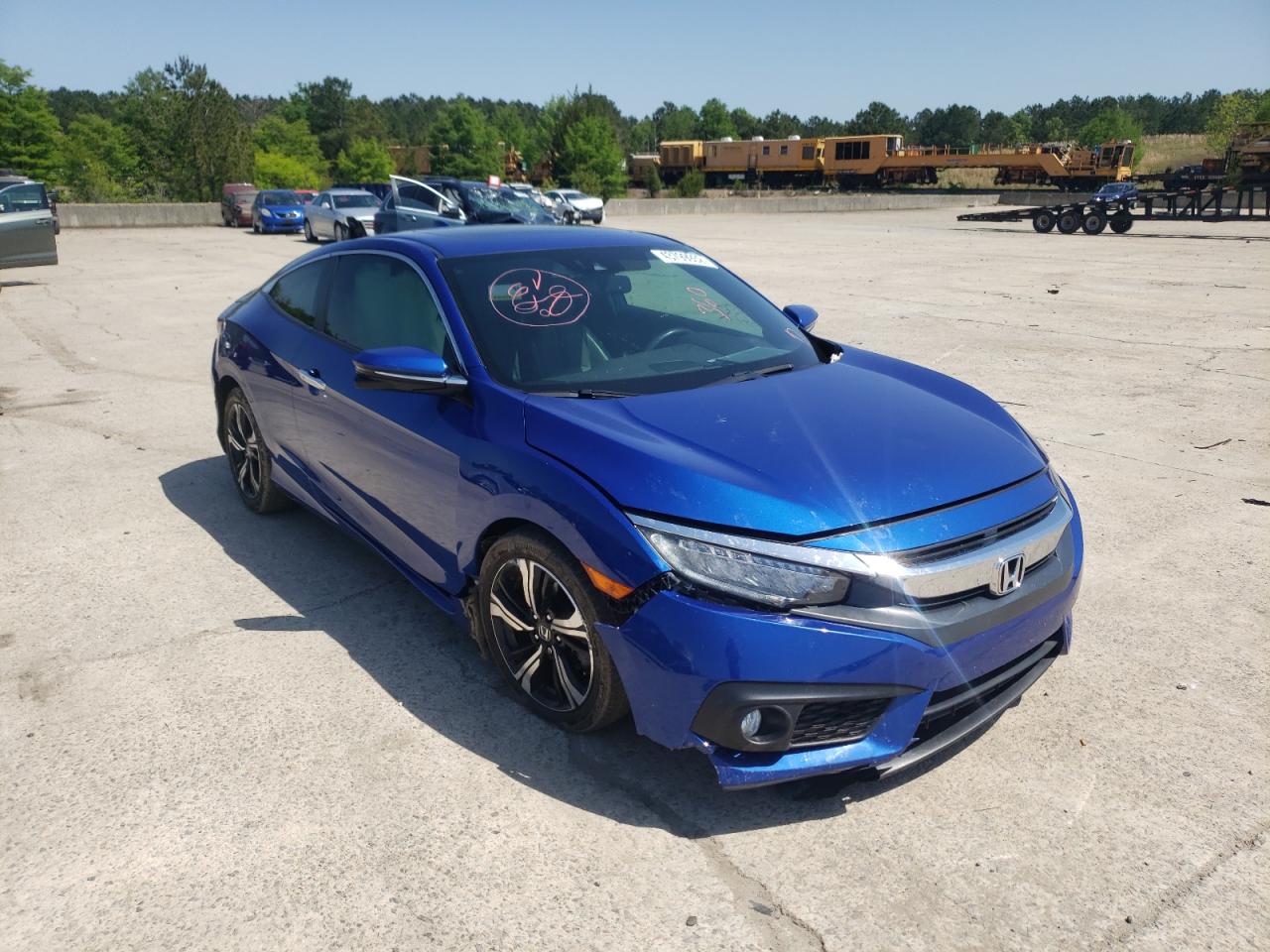 HONDA CIVIC TOUR 2017 with VIN 2HGFC3B99HH356986 - Photo from auction