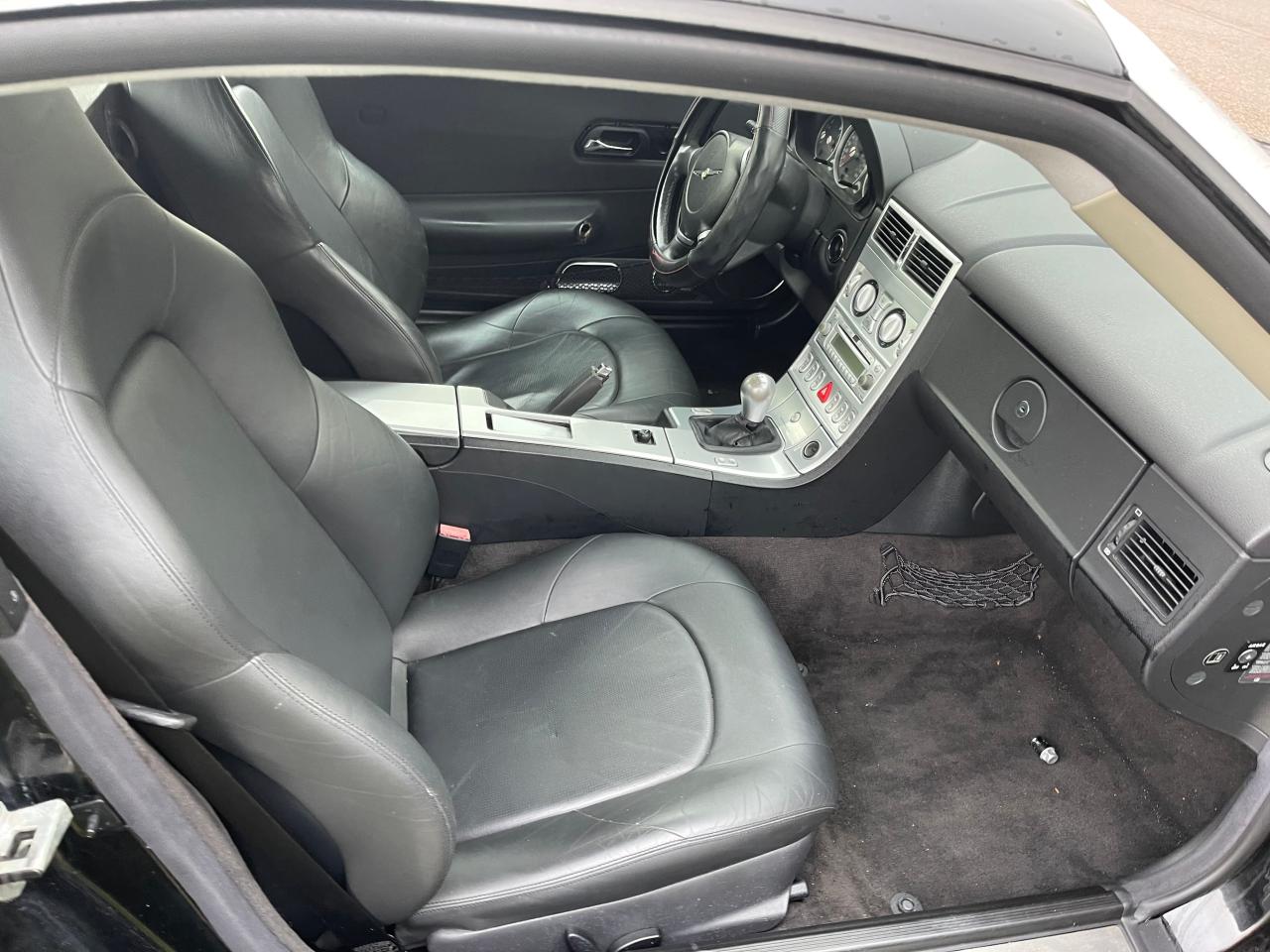 Photo 5 from auction – 2004 CHRYSLER CROSSFIRE with VIN 1C3AN69L44X000316