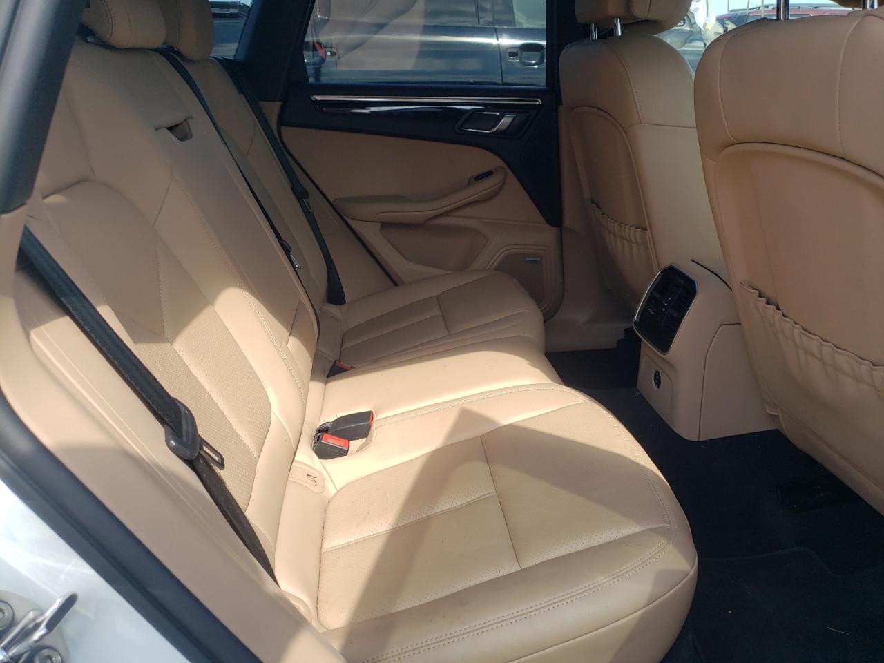 Photo 6 from auction – 2021 PORSCHE MACAN S with VIN WP1AB2A5XMLB32206