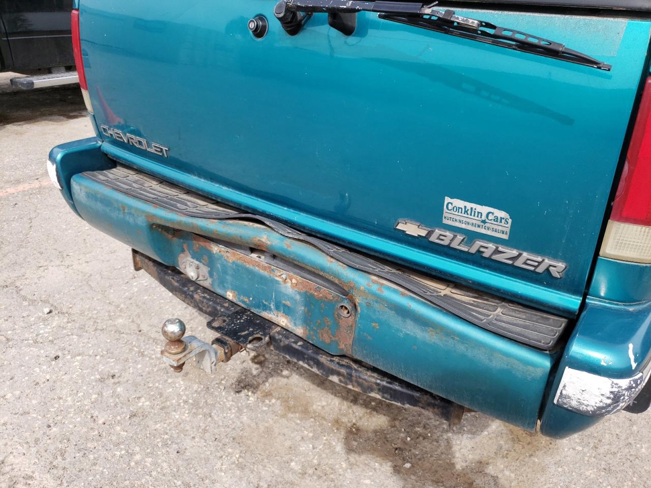 Photo 9 from auction – 1995 CHEVROLET BLAZER with VIN 1GNDT13W1S2169604