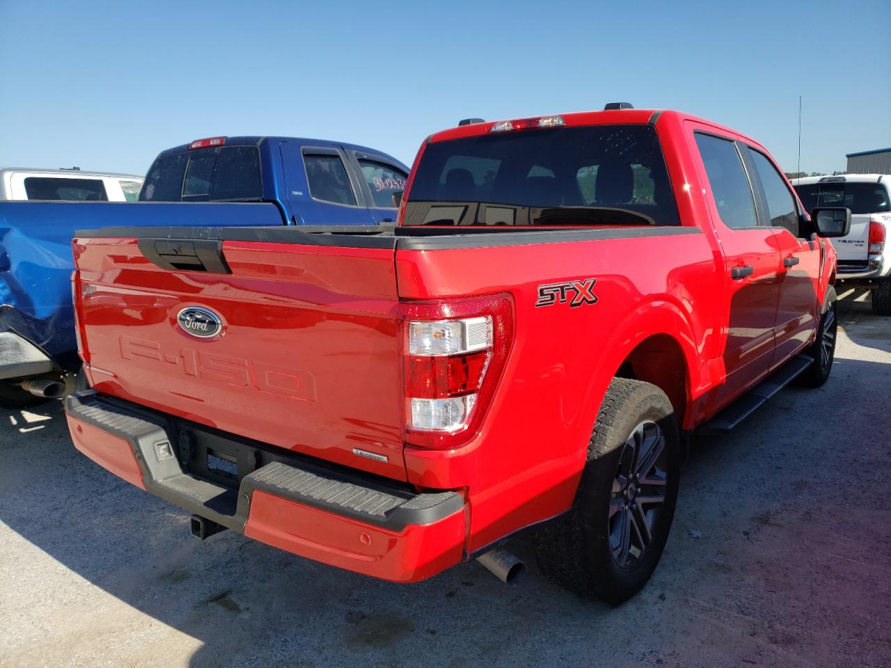 Photo 4 from auction – 2021 FORD F150 SUPER with VIN 1FTEW1CP3MKD15324