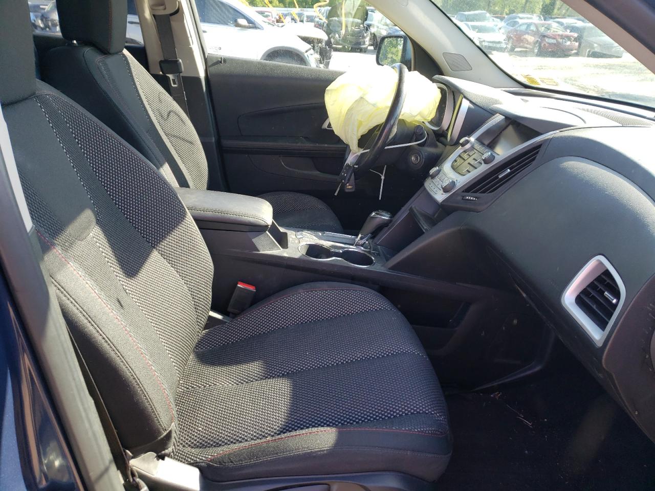 Photo 5 from auction – 2016 CHEVROLET EQUINOX LT with VIN 2GNFLFEK5G6186979