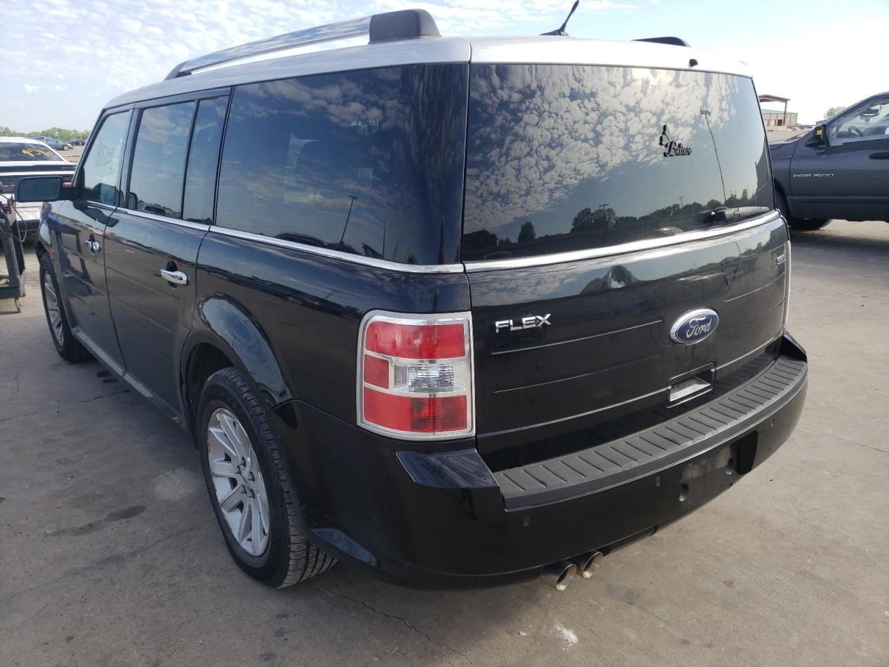 Photo 3 from auction – 2011 FORD FLEX SEL with VIN 2FMGK5CC4BBD27154