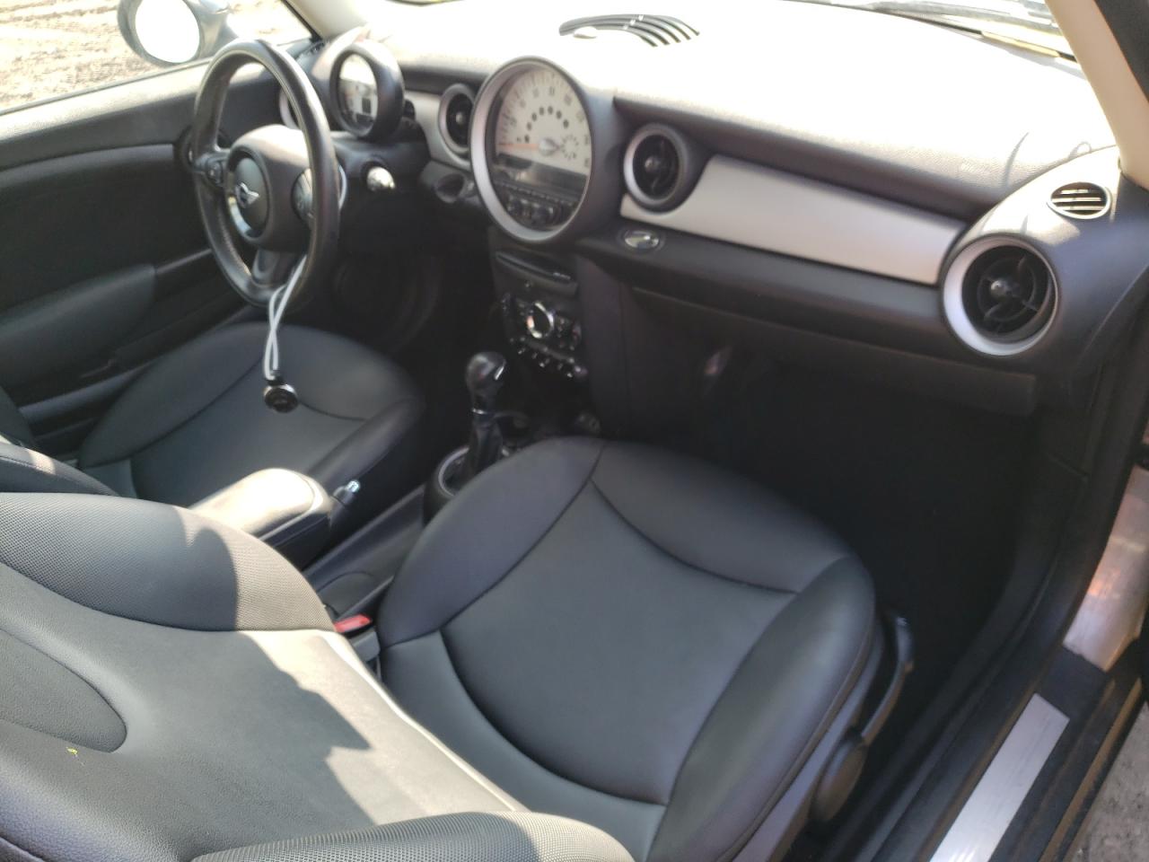 Photo 5 from auction – 2013 MINI COOPER with VIN WMWSU3C52DT681933