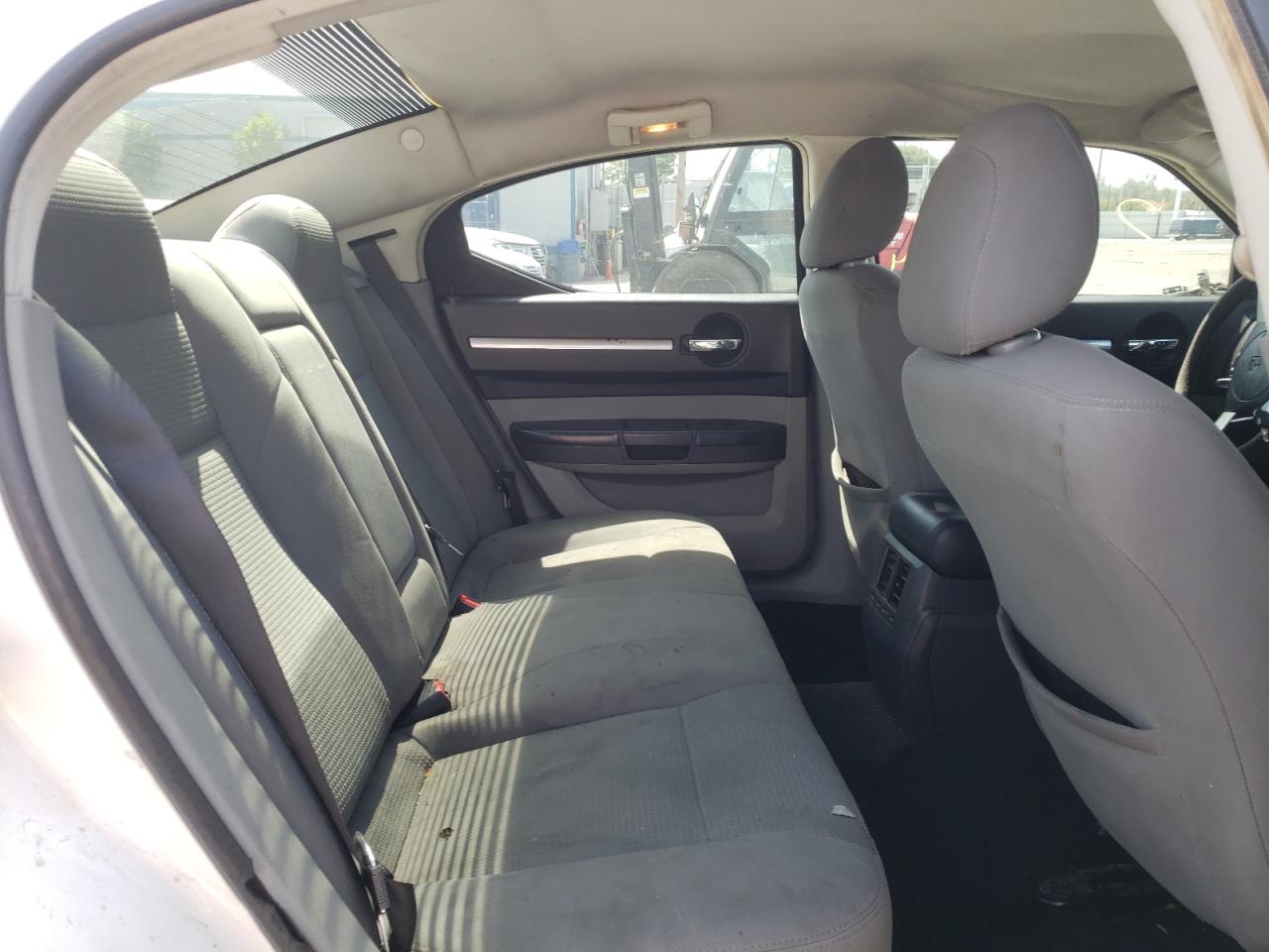 Photo 6 from auction – 2010 DODGE CHARGER SX with VIN 2B3CA3CVXAH207920