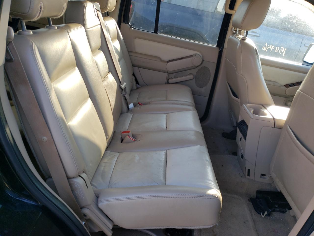Photo 6 from auction – 2006 FORD EXPLORER E with VIN 1FMEU74E76UB24756