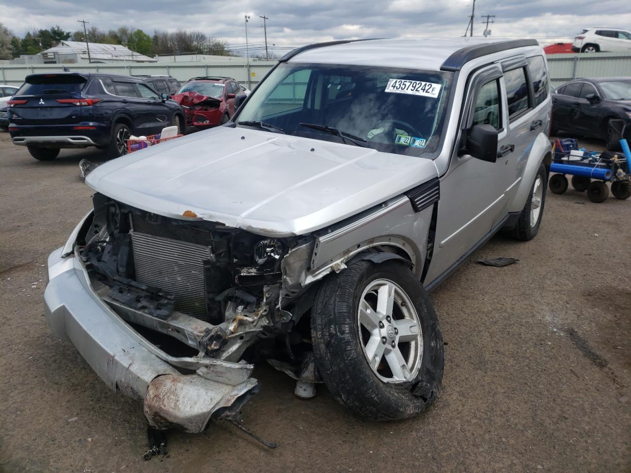 Photo 2 from auction – 2007 DODGE NITRO SLT with VIN 1D8GU58KX7W560106