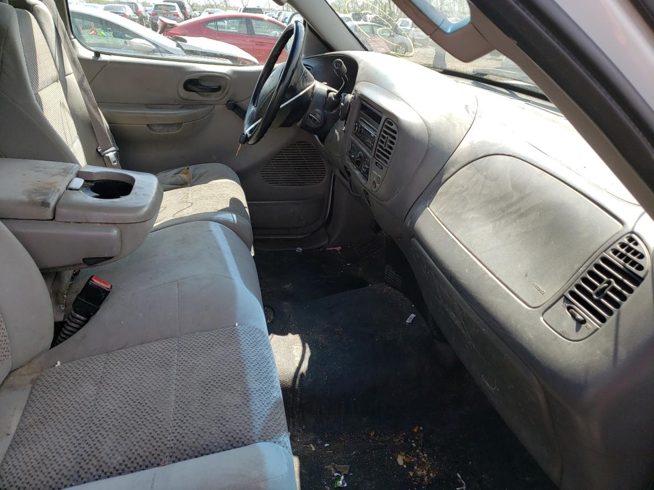 Photo 5 from auction – 2004 FORD F-150 HERI with VIN 2FTRX17W04CA74858