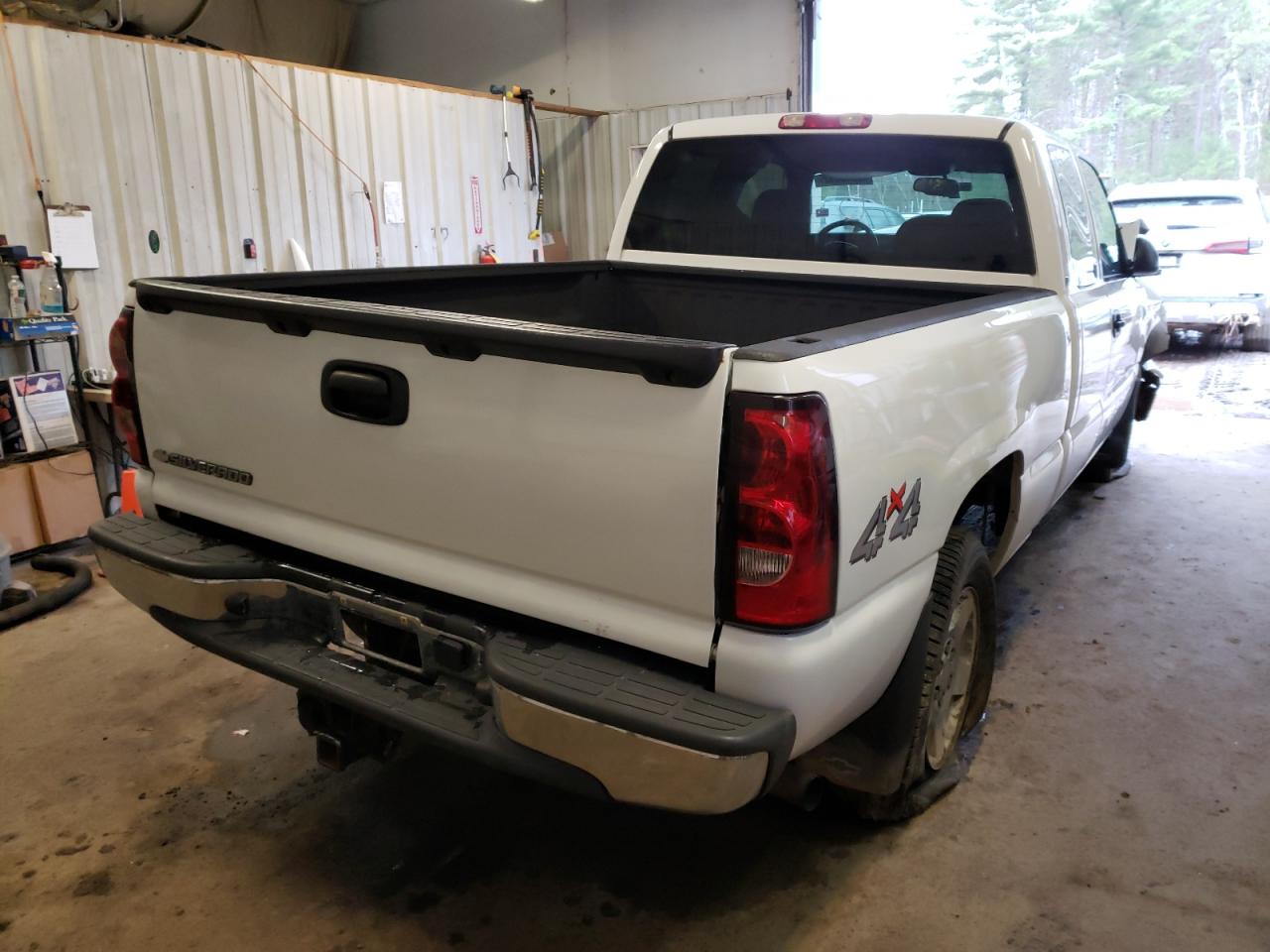 Photo 4 from auction – 2007 CHEVROLET SILVERADO with VIN 1GCEK19V47E159346