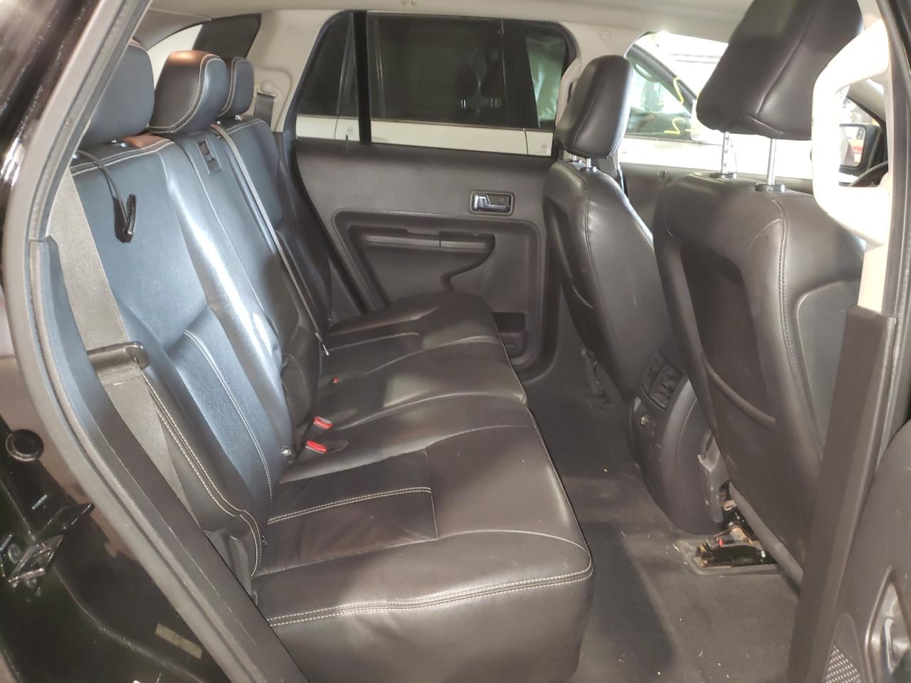 Photo 6 from auction – 2010 FORD EDGE LIMIT with VIN 2FMDK3KC7ABA05339