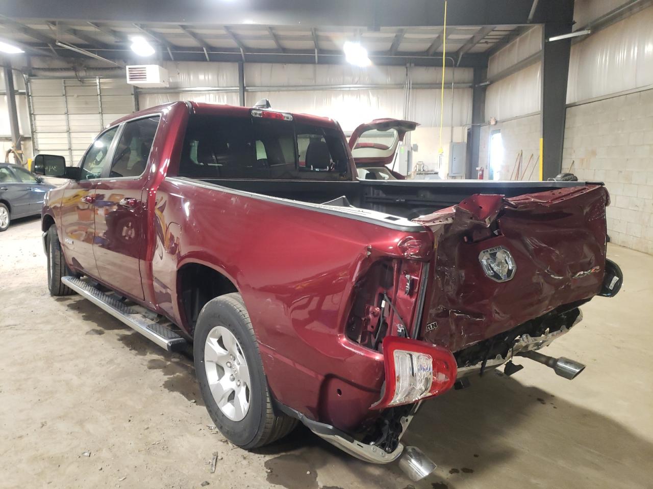Photo 3 from auction – 2019 RAM 1500 BIG H with VIN 1C6SRFMT5KN881457