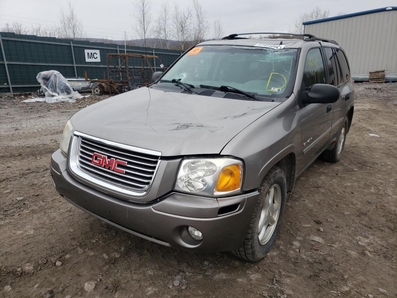 Photo 2 from auction – 2006 GMC ENVOY with VIN 1GKDT13S362115026
