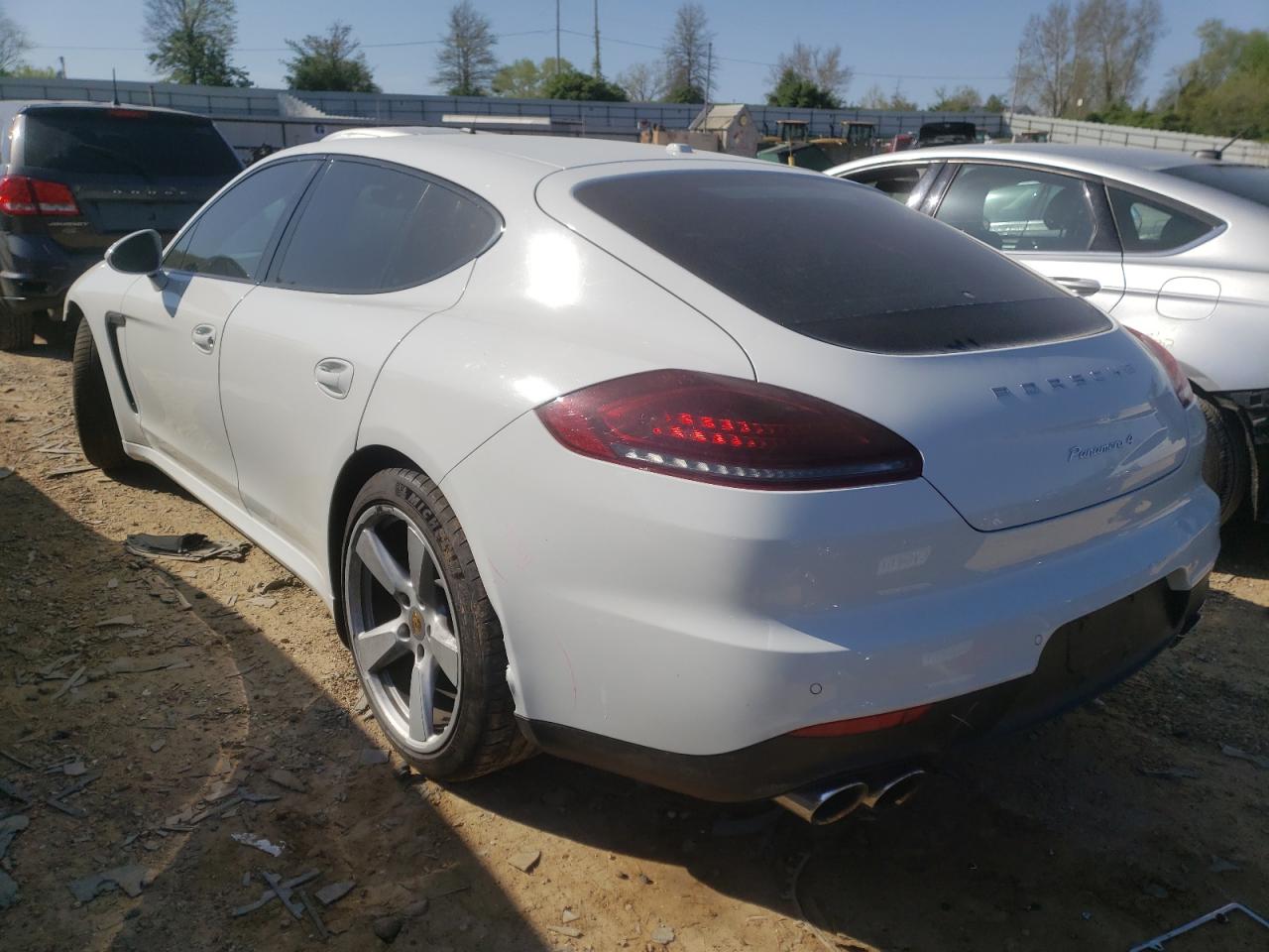 Photo 3 from auction – 2014 PORSCHE PANAMERA 2 with VIN WP0AA2A74EL014885