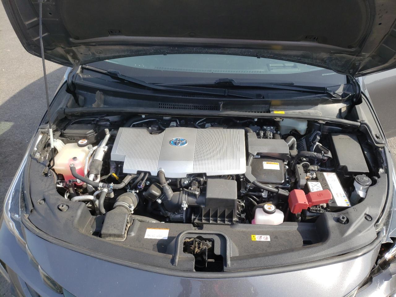 Photo 7 from auction – 2017 TOYOTA PRIUS PRIM with VIN JTDKARFP2H3040198