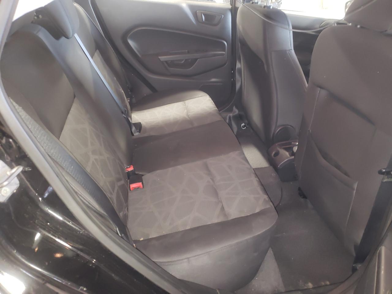 Photo 6 from auction – 2011 FORD FIESTA SE with VIN 3FADP4EJ6BM115309