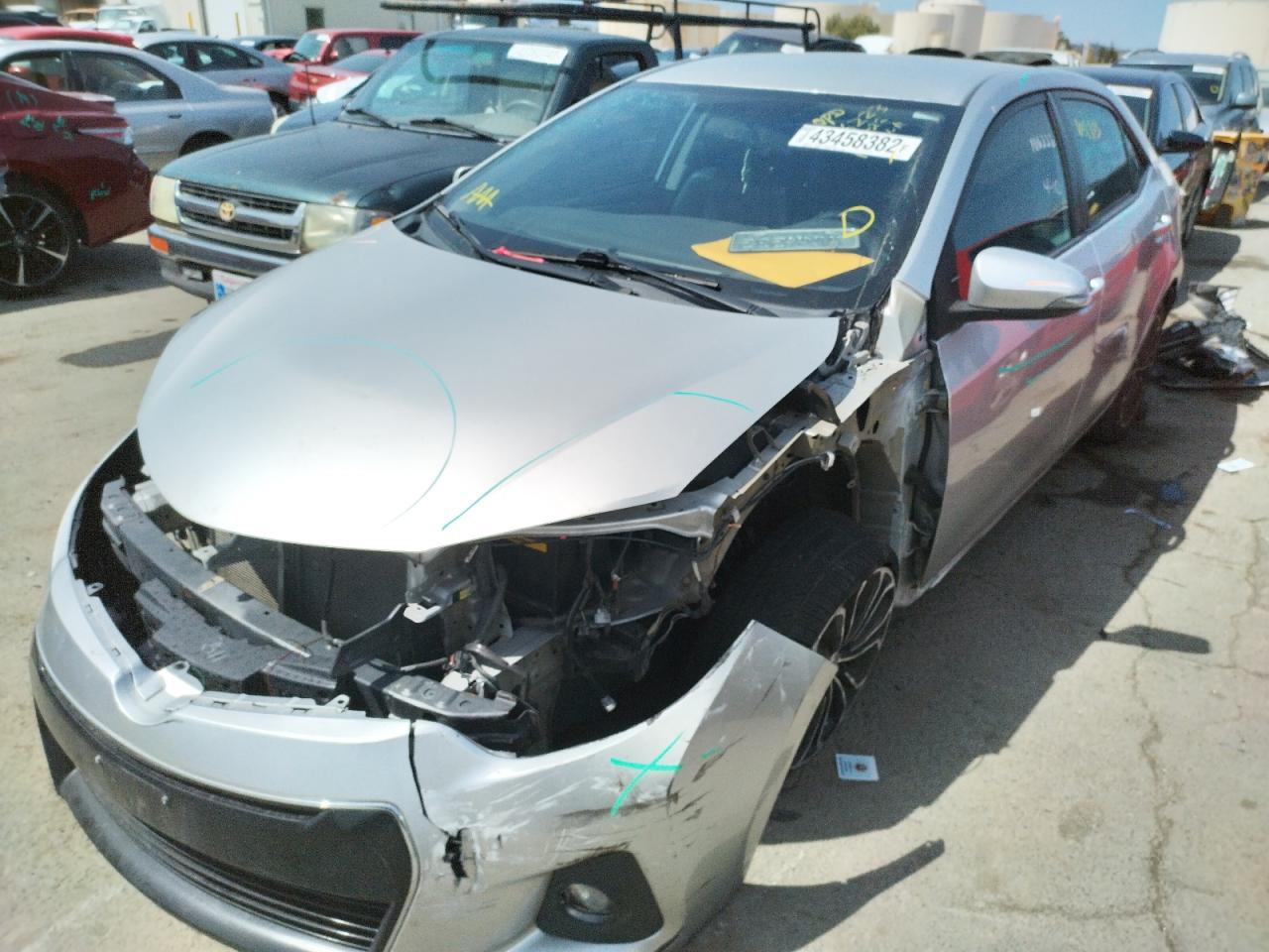 Photo 2 from auction – 2016 TOYOTA COROLLA L with VIN 5YFBURHE3GP466426
