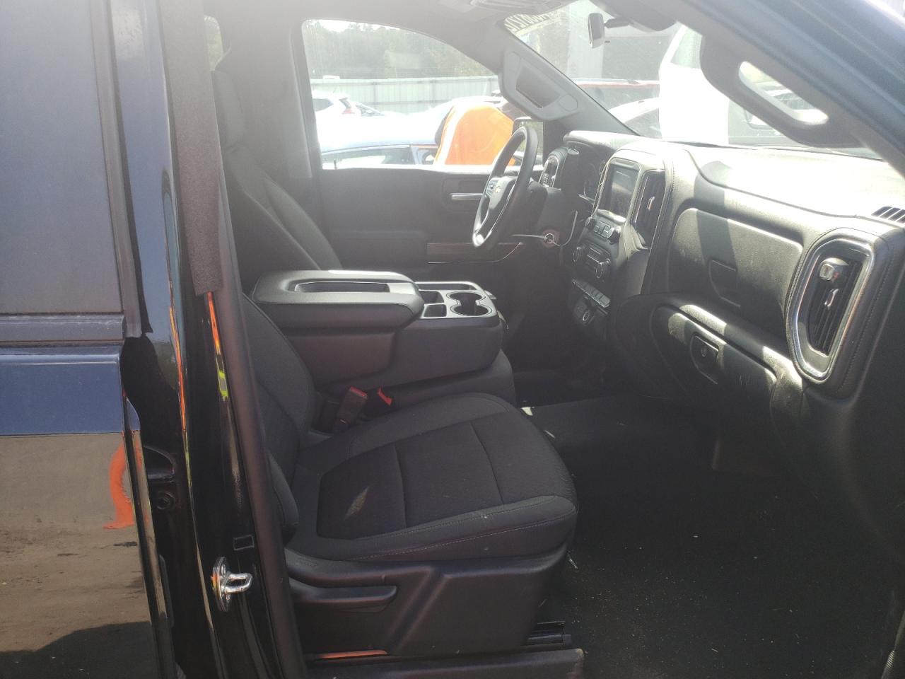 Photo 5 from auction – 2020 CHEVROLET SILVERADO with VIN 1GCRYDED6LZ255111