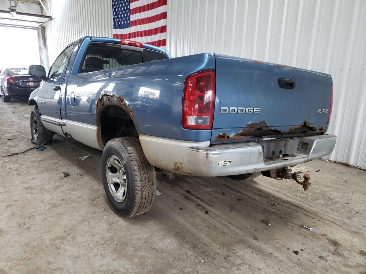 Photo 3 from auction – 2002 DODGE RAM 1500 with VIN 1D7HU16N52J206014
